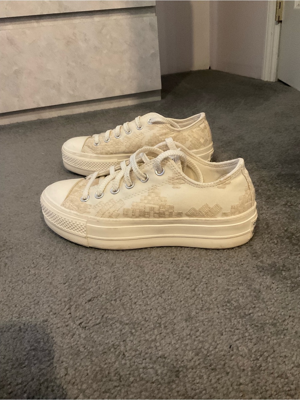 Converse Low-Top Canvas Sneakers in Cream - Picture 2 of 6